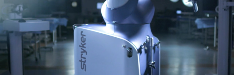 Intelligente robot gebruikt tijdens knie-operaties